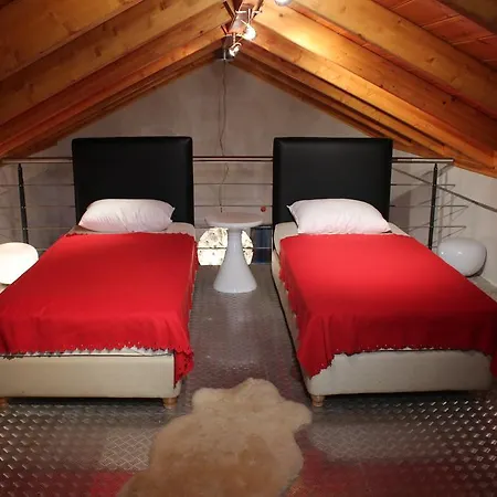 펜션 Odysseos St. Loft *