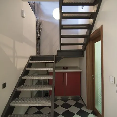 펜션 Odysseos St. Loft *