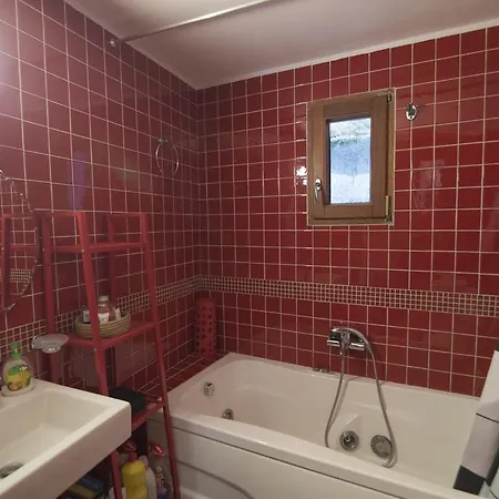 Odysseos St. Loft 바티