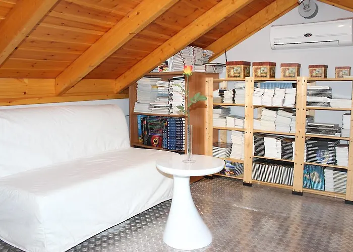 Case de vacanță Odysseos St. Loft
