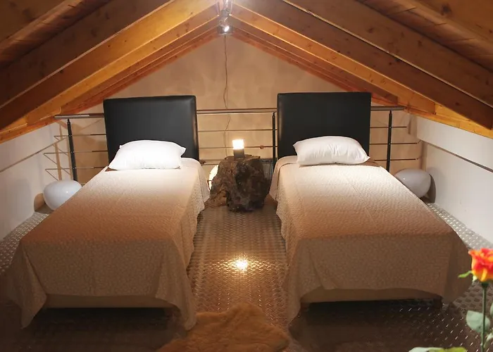 Case de vacanță Odysseos St. Loft *