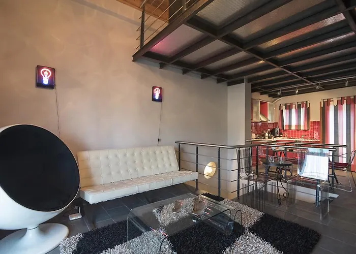 Odysseos St. Loft *