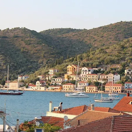 Odysseos St. Loft Tatil Evi