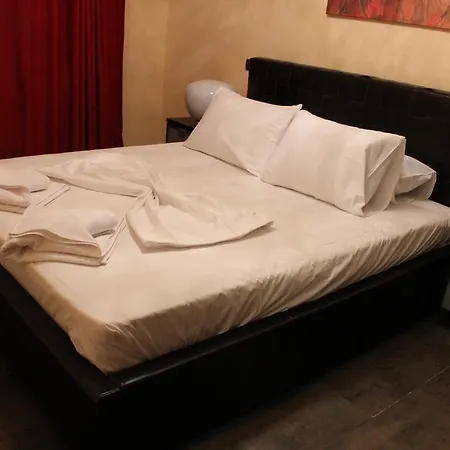 Odysseos St. Loft * Vathí