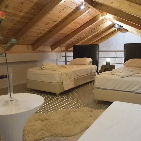 Odysseos St. Loft *